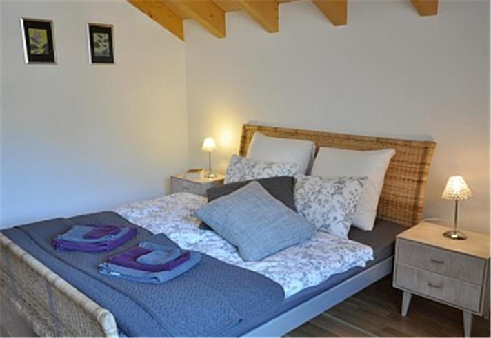 Charming Penthouse Apartment Lauterbrunnen Room photo